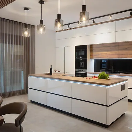 Вилла Malibu Royal - Luxury With Pool & Вир