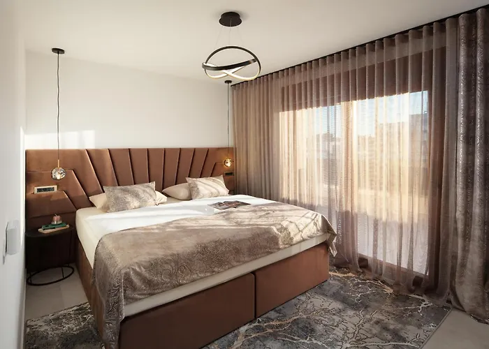 Malibu Royal - Luxury With Pool & *