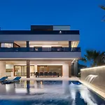 Malibu Royal - Luxury With Pool &